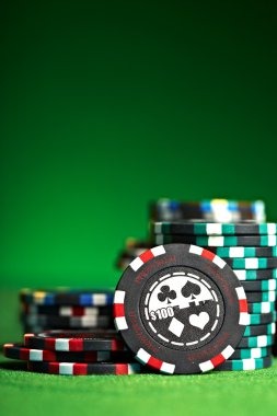 Multi-sport dashboard with game information and game selection
